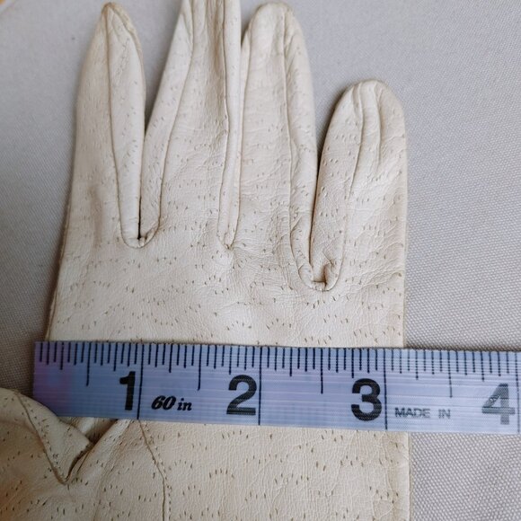 💯% Leather Gloves - Picture 4 of 7
